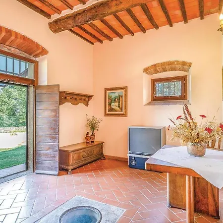 Lovely In Arezzo Ar With Wifi
